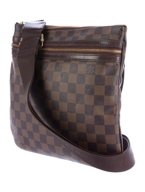 mens louis vuitton crossbody bag|louis vuitton body bag men.